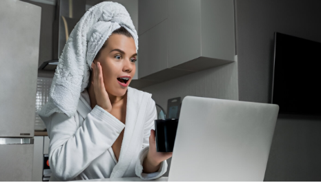 Emails Contacts Clearskinstudy